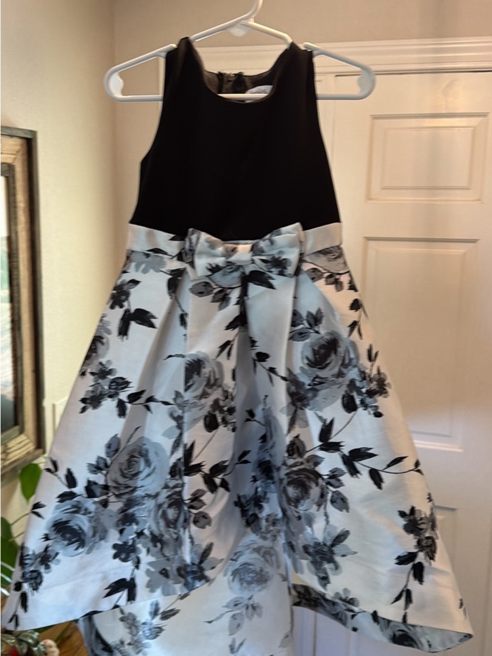 Speechless Black & White Floral High-Low Party Dress